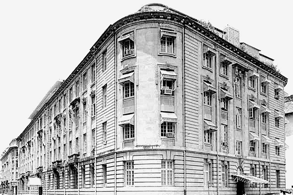 Captains, Put Up A Design