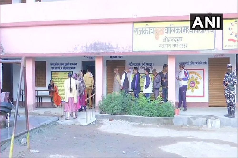Jharkhand Assembly Polls Live Updates: 48.8% Voter Turnout Till 1 PM; Maoists Blow Up Bridge In Gumla