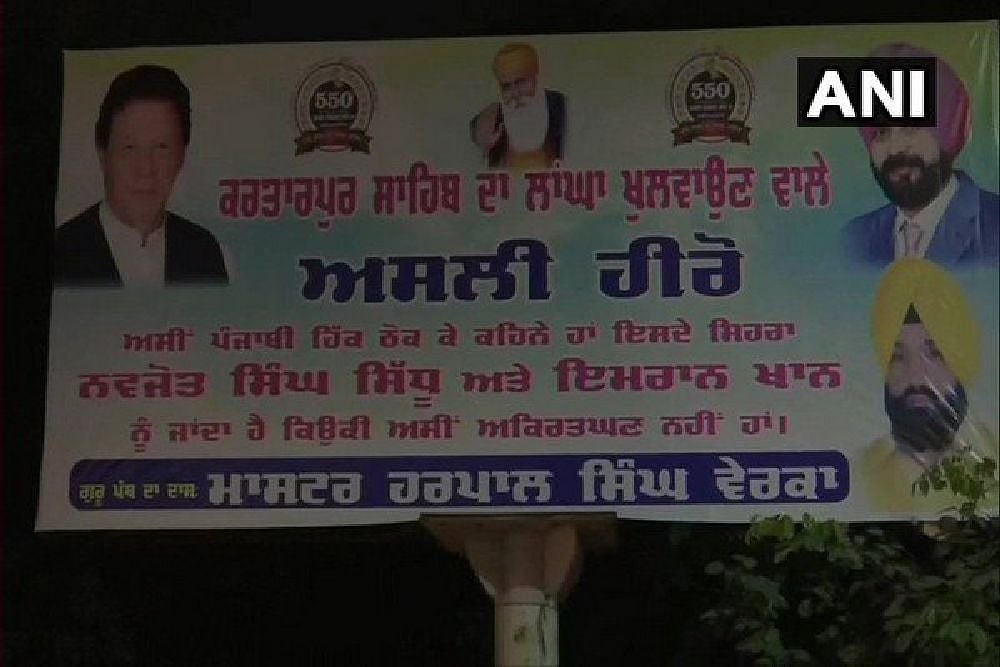 Hoardings Hailing Sidhu, Imran Khan As 'Real Heroes' Of Kartarpur Project Surface In Amritsar