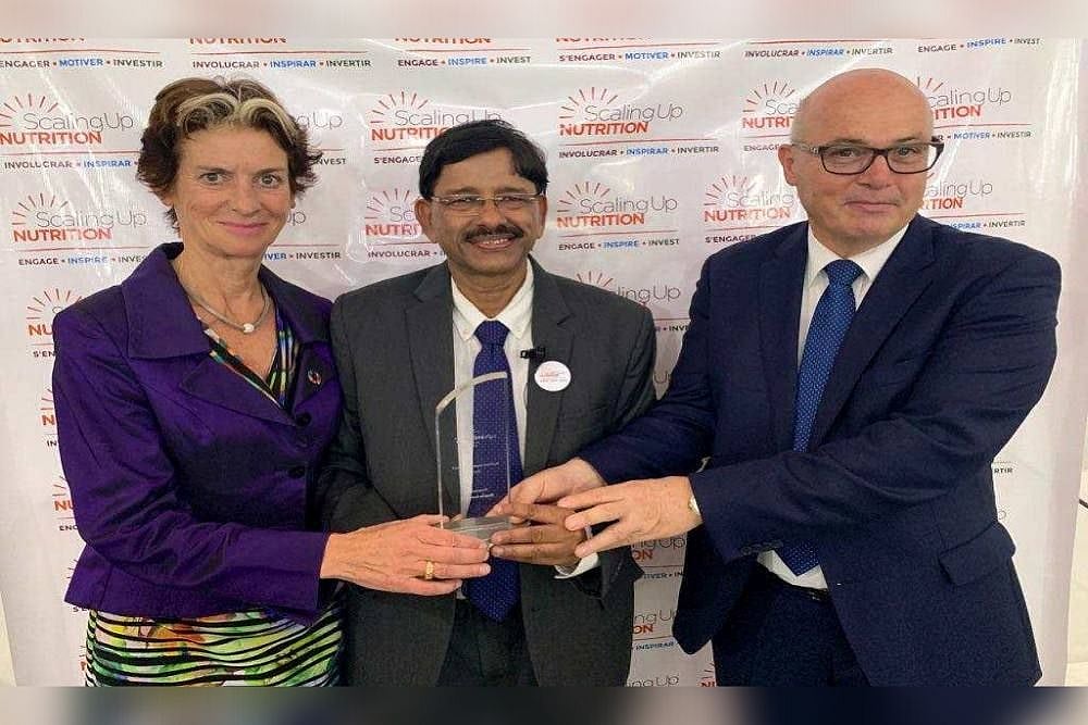 Outlook Poshan Knowledge Partner, Basanta Kumar Kar, Receives The Prestigious Nutrition Leadership Award 2019