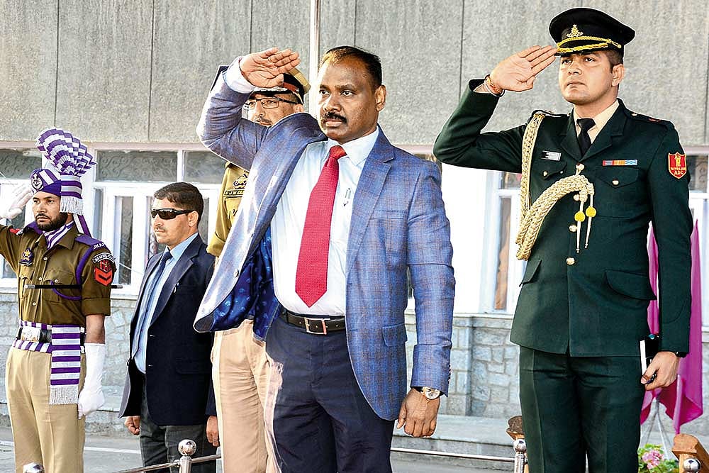 Amid 'Civil Disobedience', Kargil Revolts Against Leh, Kashmir On Thin Ice