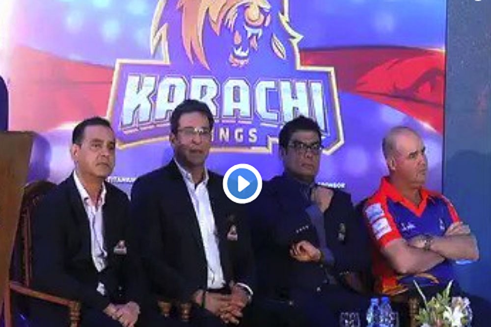 VIDEO: Unsavoury Scenes At Karachi Kings Kit Launch