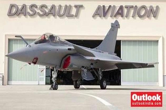 Reliance Defence Rejects Rahul's Charges On Rafale, Says ‘Proposed MoU' Was On Airbus Helicopter Cooperation