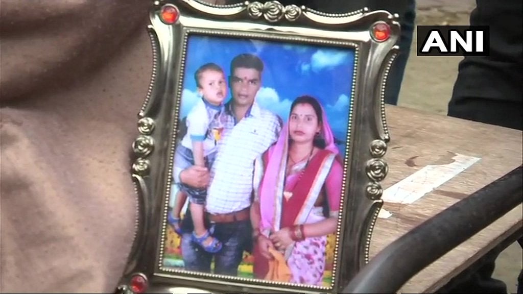 Three Days After His Vacation Ended, Jawan's Family Waits For The Coffin