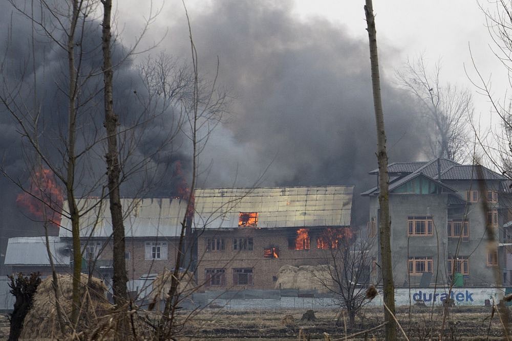 3 Jaish Militants Linked To Pulwama Attack, Army Major, Among 9 Killed In J&K Encounter, DIG Wounded