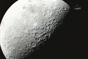 NASA Claims With This Chemical Process Water Can Be Made On Moon