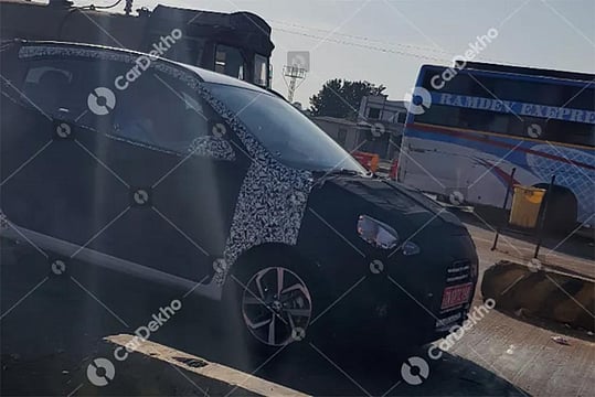 2019 Hyundai Grand i10 Spied With New Alloy Wheels, Roof Rails