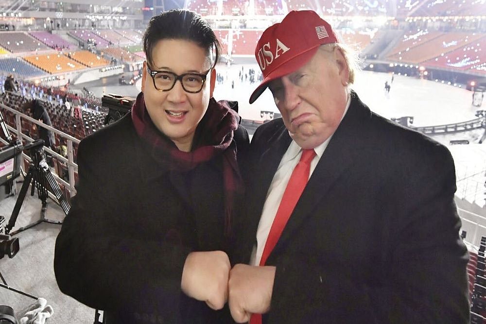 Trump, Kim Impersonators Stage 'Meeting' In Hanoi