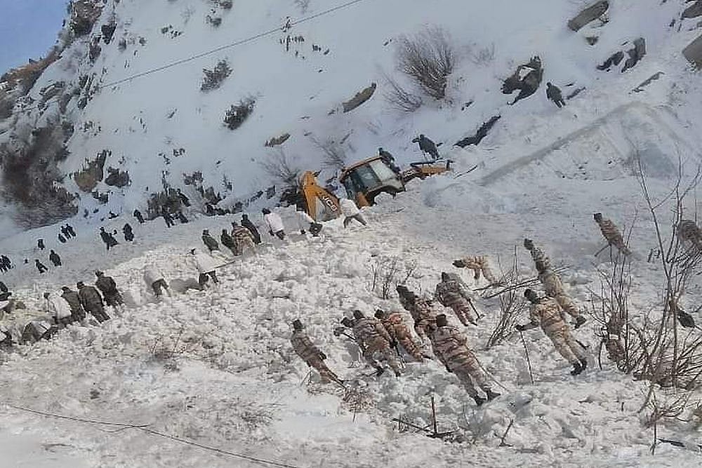 Week After Avalanche Hit Himachal Pradesh, Five Missing Jawans Remain Untraced