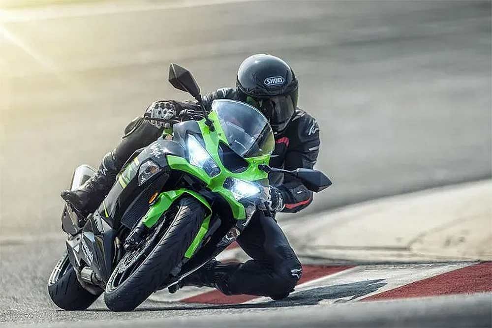 Kawasaki Ninja ZX-6R Reaches Customers