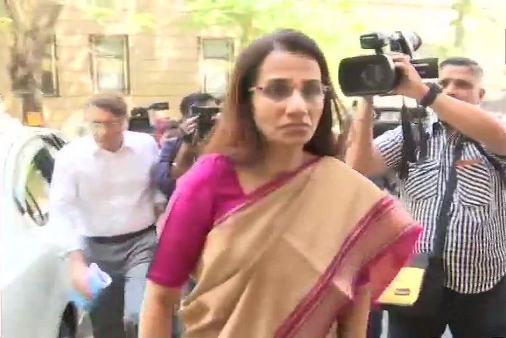 Chanda Kochhar, Husband Appear Before ED In ICICI-Videocon Case