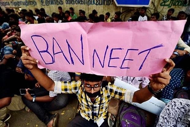 DMK, AIADMK Come Up With Similar Assurances In Their Manifestos