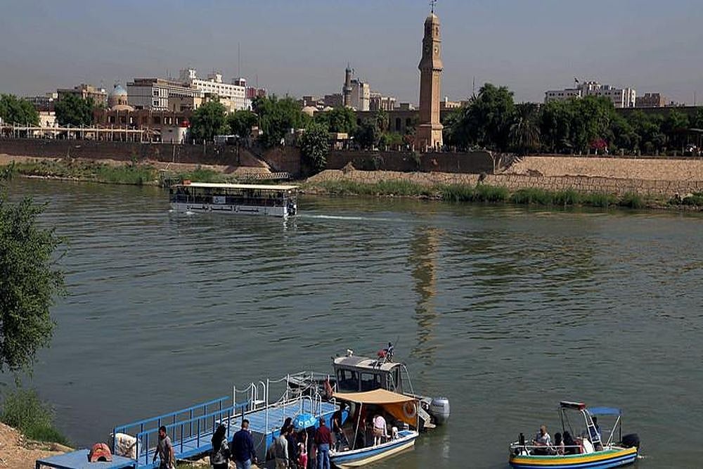 At Least 40 Dead As Overloaded Ferry Sinks In Tigris Near Mosul, Iraq