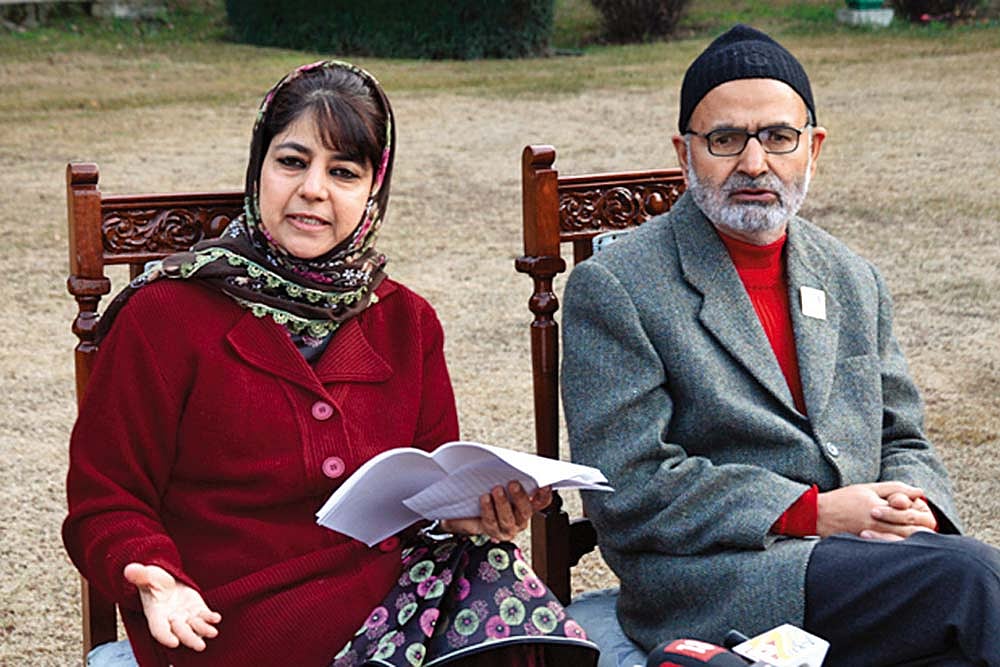 India's Chanakyas | Meet Naeem Akhtar, Former J&K CM Mehbooba Mufti's 'Chanakya'