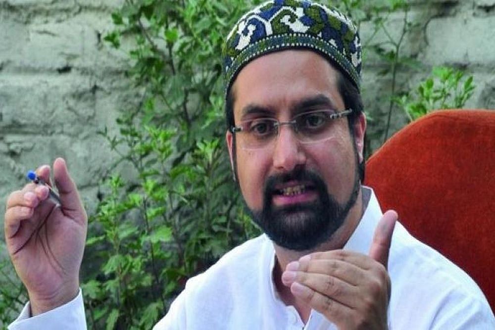 Hurriyat leader Mirwaiz Umar Farooq
