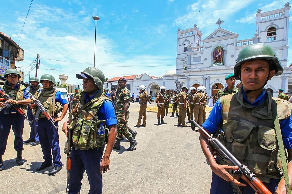 Sri Lanka President Suspends Defiant Police Chief Over Blasts, Appoints Replacement