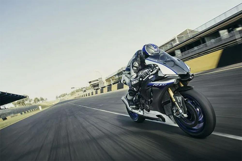 Yamaha To Redesign R1 To Adhere To Next Euro Emission Laws
