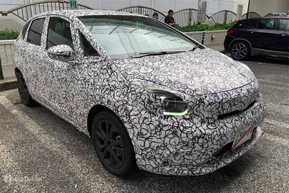Spy Images Give A Sneak Peek At New Honda Jazz’ Digital Instrument Cluster