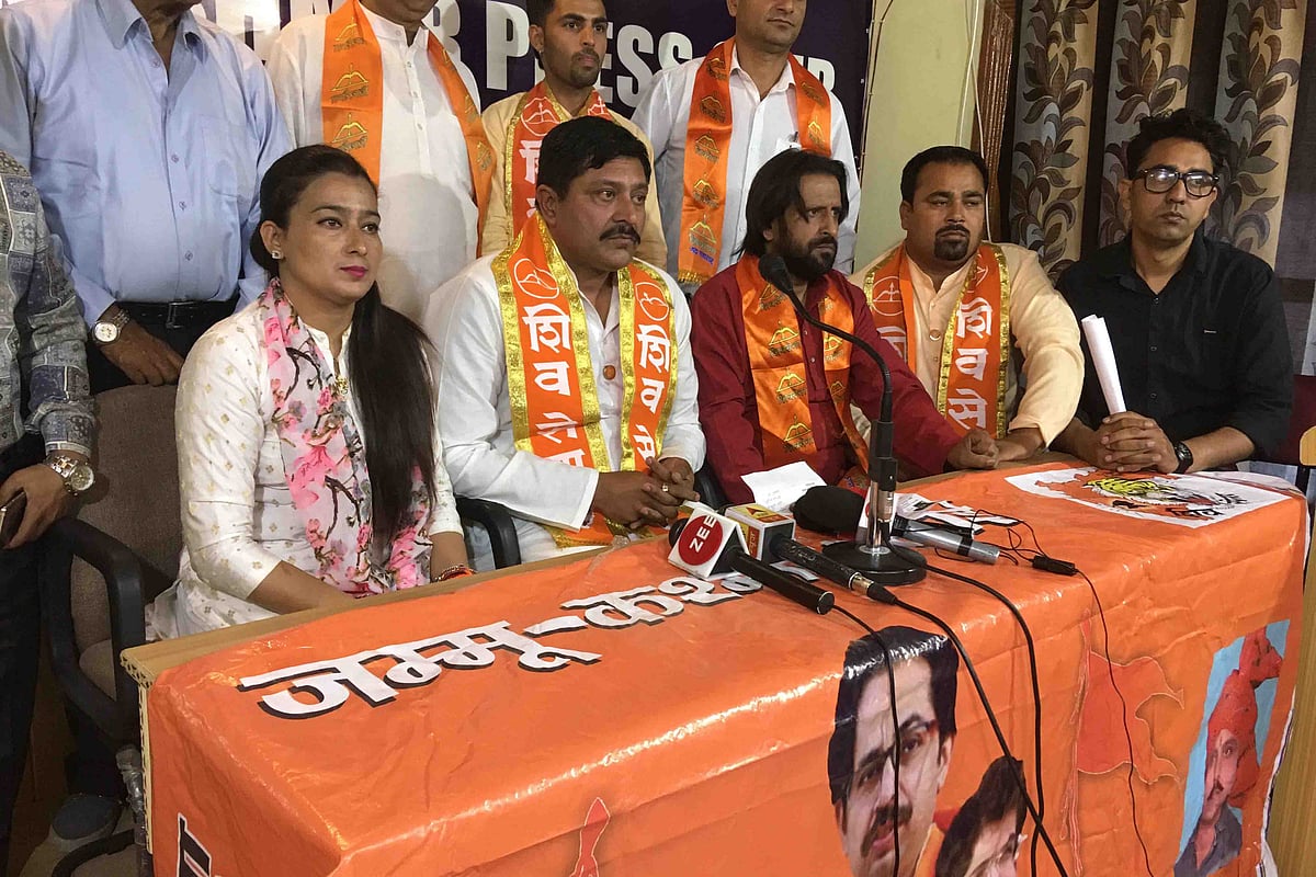 For A Change, Shiv Sena Says They Will Act As Bridge Between Kashmir And Jammu