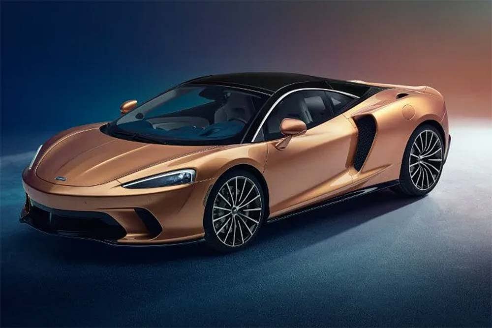 McLaren GT Unleashed! Practical And Beastly