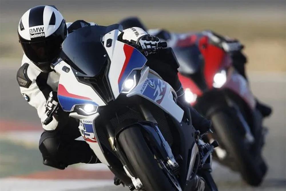 BMW S 1000 RR All Set To Hit Indian Shores