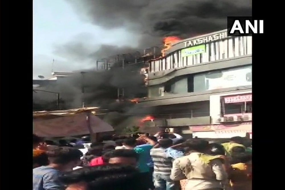 Surat Fire Tragedy: Bollywood Celebrities Express Grief Over The Incident