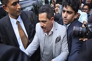 Robert Vadra Money Laundering Case: Delhi HC Issues Notice To Vadra On ED’s Plea To Cancel His Bail