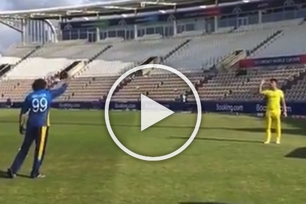 ICC Cricket World Cup 2019: Lasith Malinga Teaches Marcus Stoinis Fine Arts Bowling Deadly Yorker – WATCH