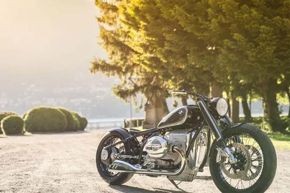 BMW’s Concept R18 Cruiser Breaks Cover