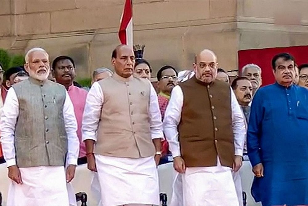 Live Updates | Team Modi 2.0: Amit Shah Gets Home Ministry, Rajnath Singh Is Defence Minister, Finance Goes To Nirmala  Sitharaman