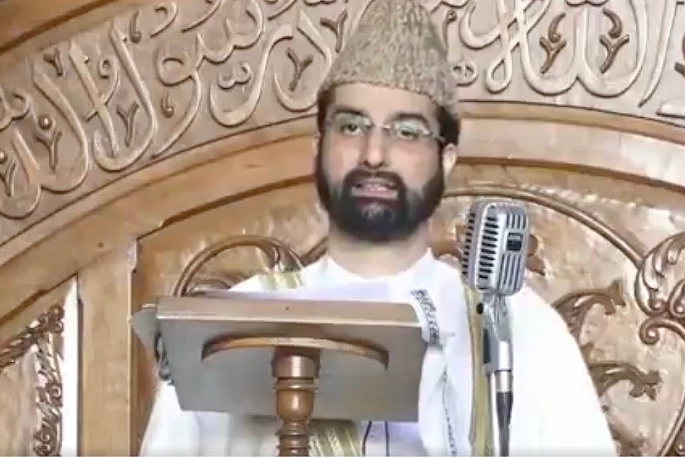 Mirwaiz Umar Farooq, Hurriyat Conference chairman, addressing Friday prayers in Srinagar