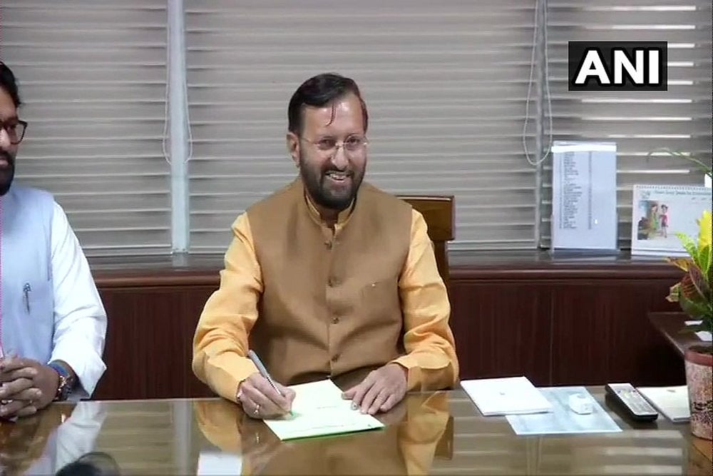 We Will Protect Environment, Make Progress Simultaneously: Prakash Javadekar After Taking Charge
