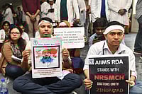 Over 100 Doctors in Bengal Quit As Protests Escalate, 'Don't Make It A Prestige Issue,' Centre Tells Mamata