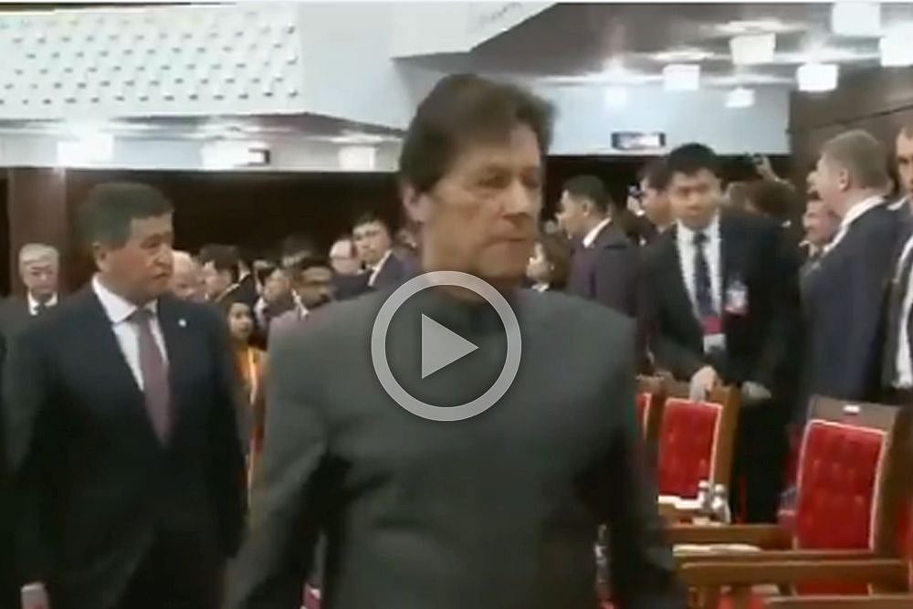 WATCH | Pakistan PM Imran Khan Trolled Over Seating Gaffe At SCO Summit