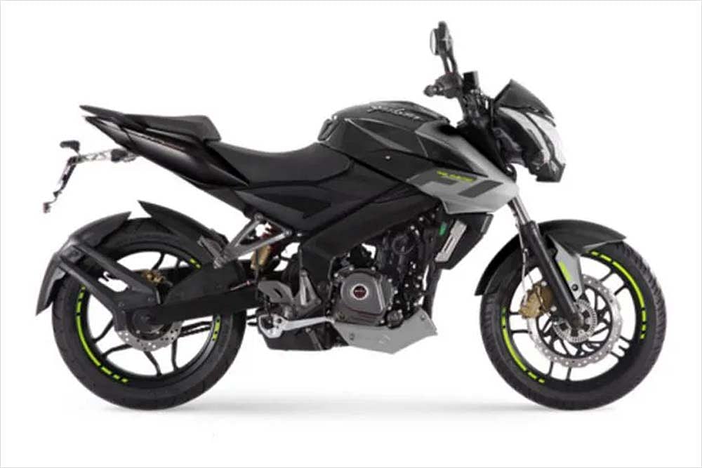 Bajaj Pulsar NS200 FI India Bound