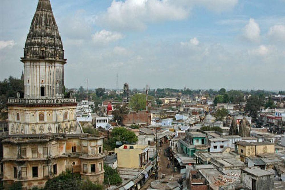 Four Get Life Term In  2005 Ayodhya Terror Attack Case