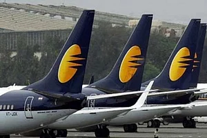 Jet Airways Shares Crash By 52 Per Cent After Lenders Initiate Bankruptcy Against Airline