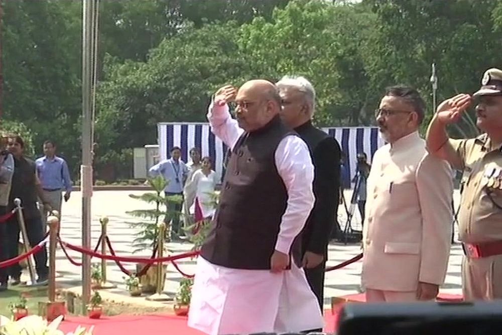 Amit Shah Pays Tribute To Policemen At National Police Memorial