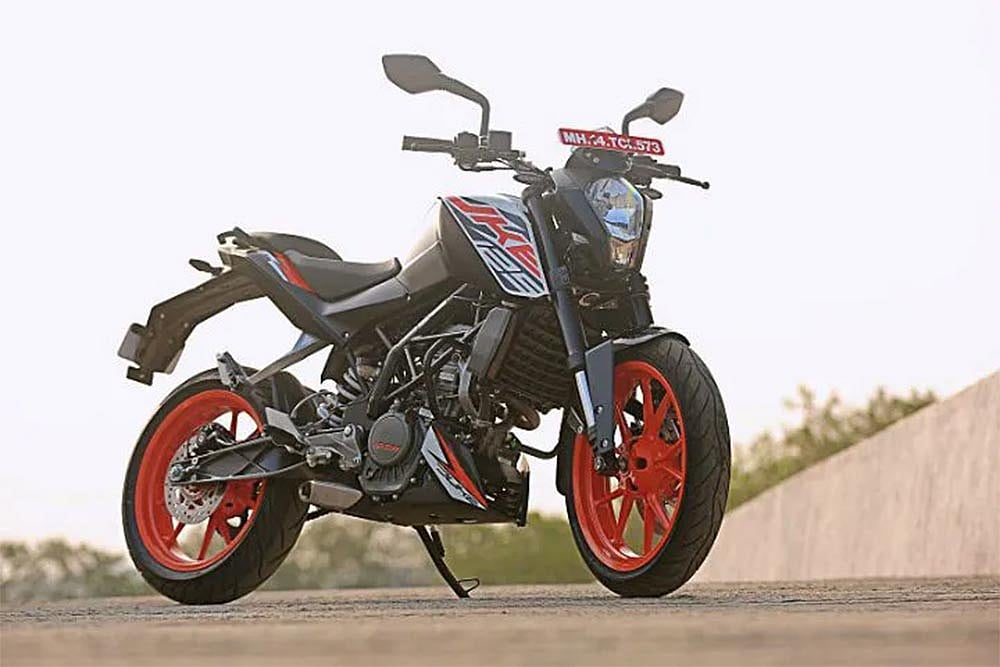 KTM 125 Duke Pips Yamaha MT-15 On The Sales Chart