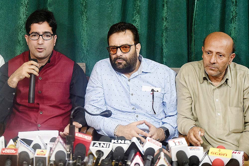 A New Political Alliance In Kashmir Is Making Waves In Face Of Criticism