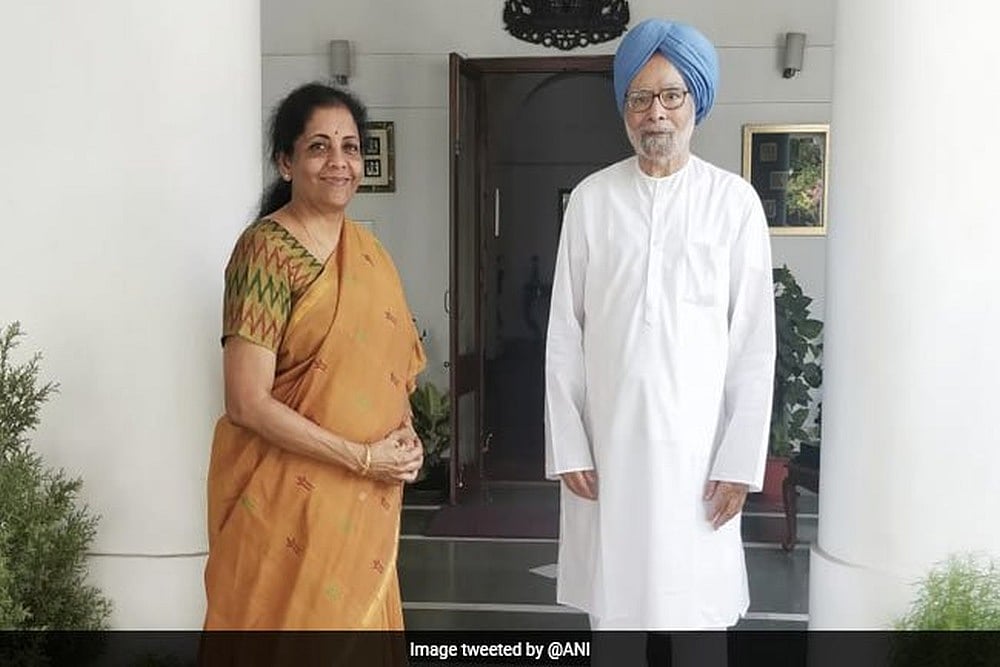 Nirmala Sitharaman Meets Manmohan Singh Ahead Of Her First Budget