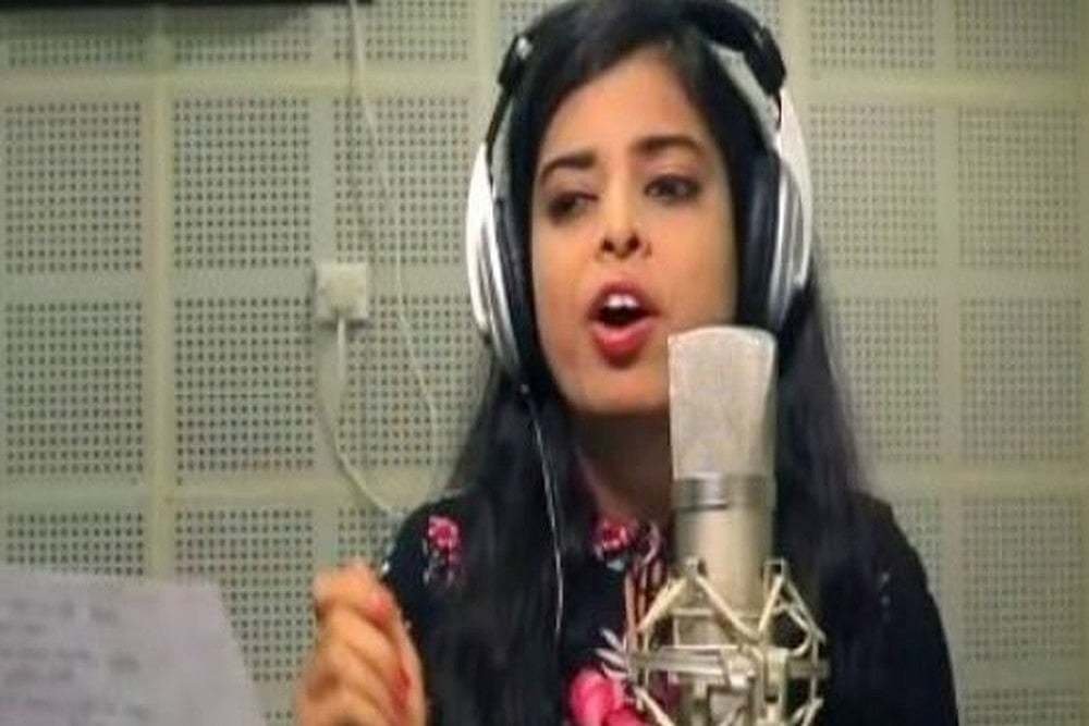 Woman IPS Officer Sings To Tackle Eve-Teasing In Odisha, Wins Accolades