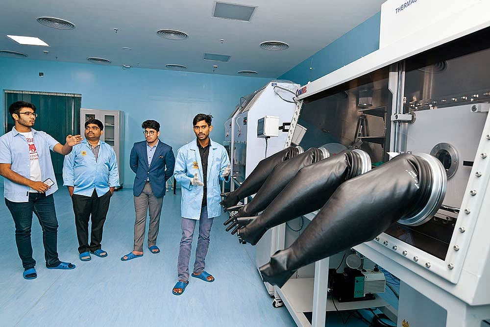 For The Innovative, There Is Life Beyond IITs, IIMs, Welcome To The World Of Prayaas Shala