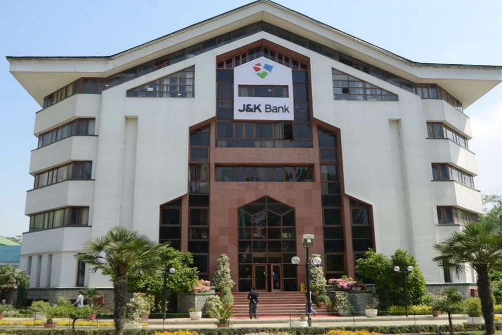 Vigilance Raid At J&K Bank Headquarters Minutes After Removal Of Chairman