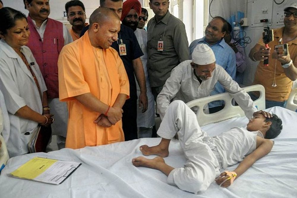 UP: Journalists Locked Inside Emergency Ward During CM Yogi Adityanath's Inspection In Hospital