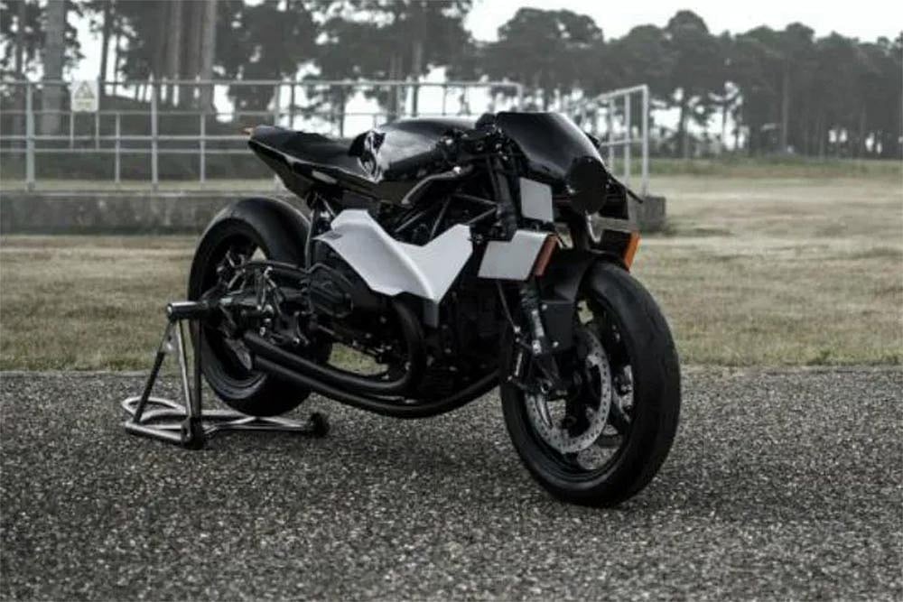 This Custom BMW R NineT Scrambler Thinks It’s A Fighter Jet!