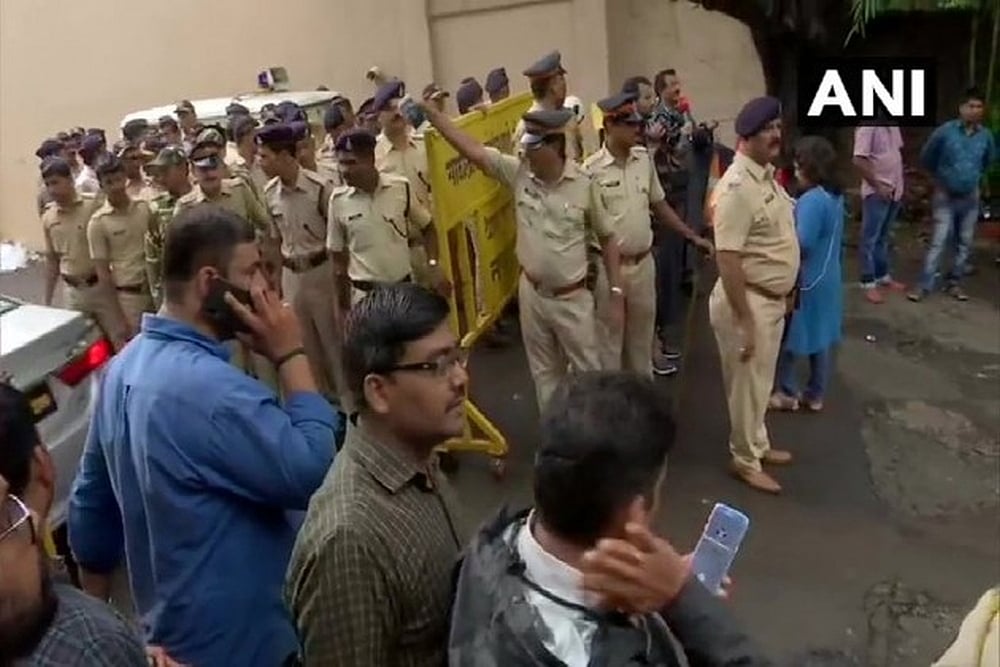 Mumbai Hotel Housing Rebel Karnataka MLAs Turns Into Virtual Fortress