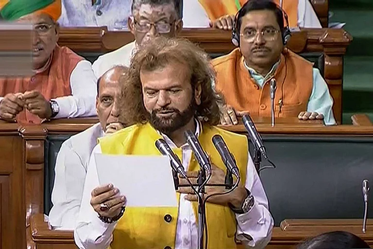 Aides Of Former Himachal Deputy Speaker Hans Raj Arrested Over Woman’s Harassment Complaint - null