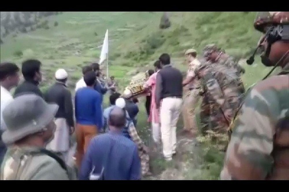 Indian Army Recovers 7-Year-Old's Body From Stream Along LoC, Hands It Over To Pak Army