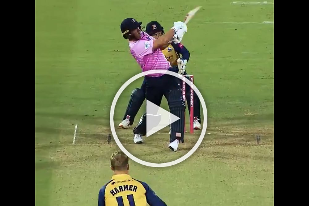 WATCH: South Africa Cricket Legend AB De Villiers Shines On T20 Blast Debut